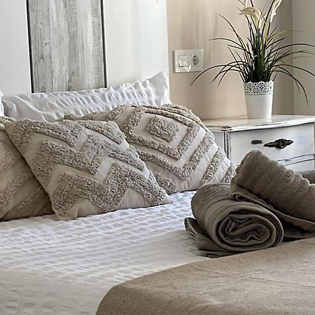 El Rincon De Valeria By Unique Rooms Burgo Eksteriør billede