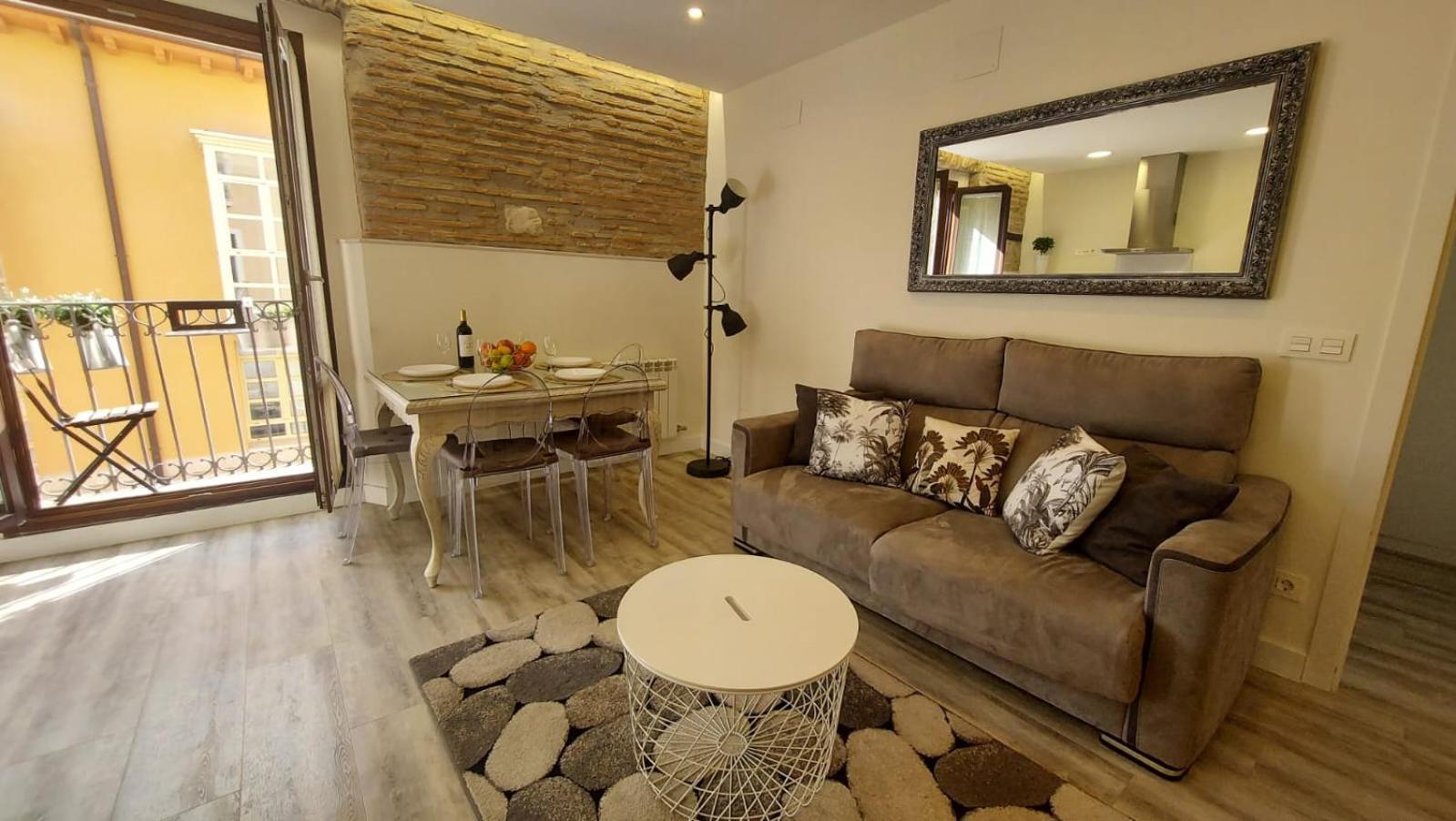 El Rincon De Valeria By Unique Rooms Burgo Eksteriør billede